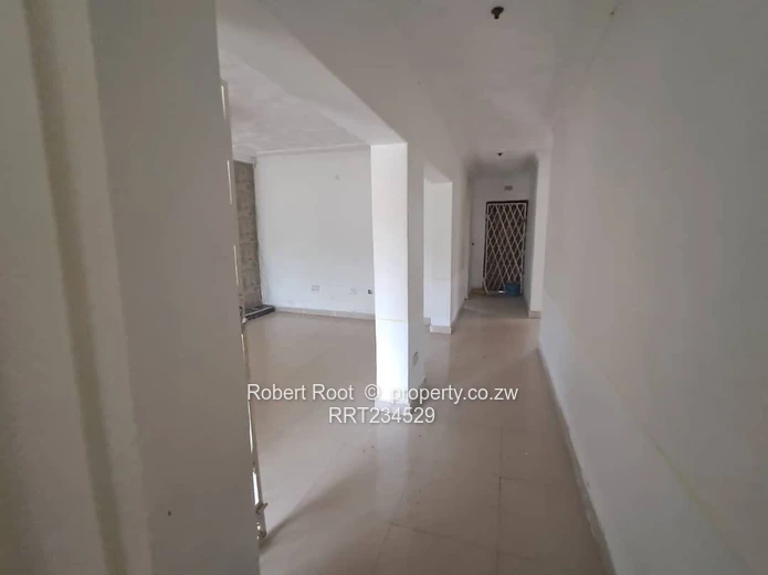 4 bed family home in Parktown