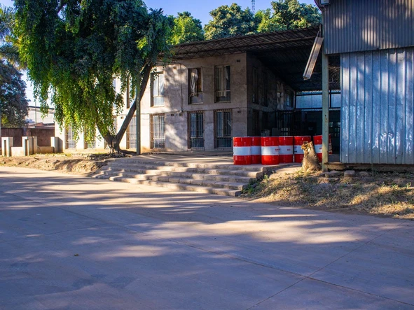 Warehouse & Factory