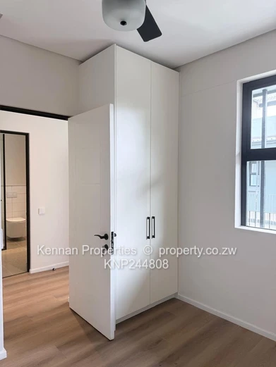 Simple living - Loft Apartment (Sole Mandate)