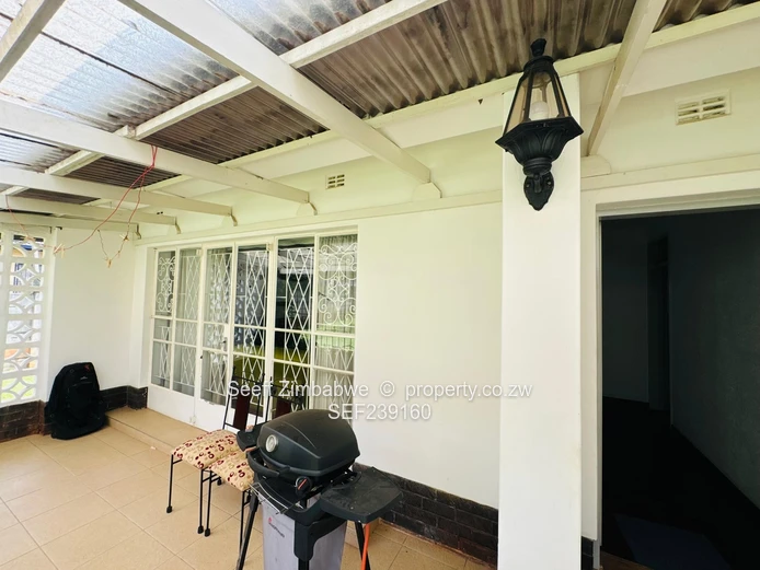 3-Bedroom Beauty in Upper Hillside: Also suitable for Commercial use! (Sole Mandate)