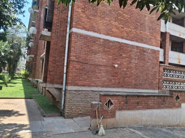 Flat & Apartment