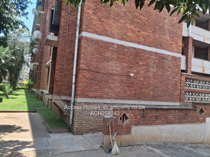 1 bed flat 