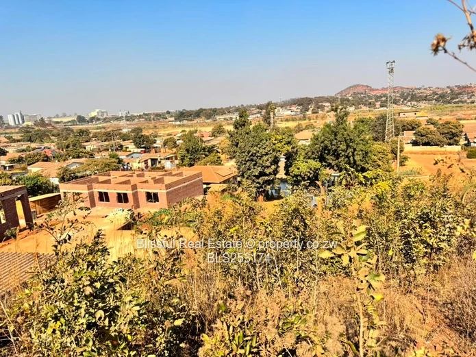 460 sqm for sale in kambuzuma section 4