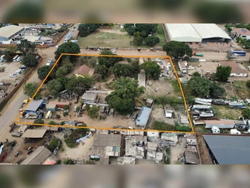 Prime Commercial Space for Sale in Ardbennie, Harare South, 7650 m² 