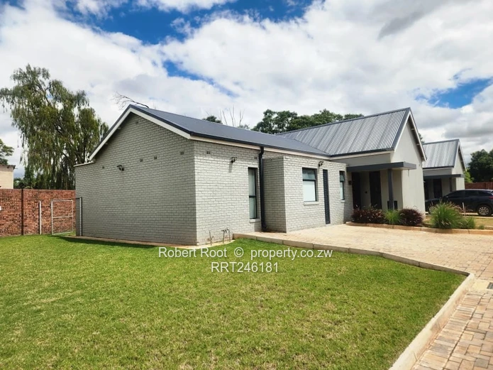  3 Bedroom Garden Flat To Rent In Bluffhill