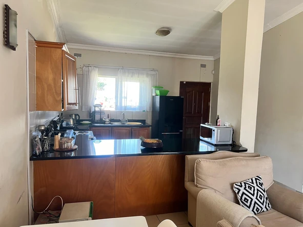 2 Bedroom Garden Flat