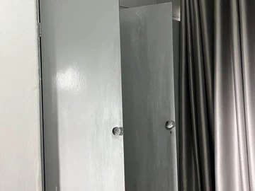 2 Bedroom Flat & Apartment