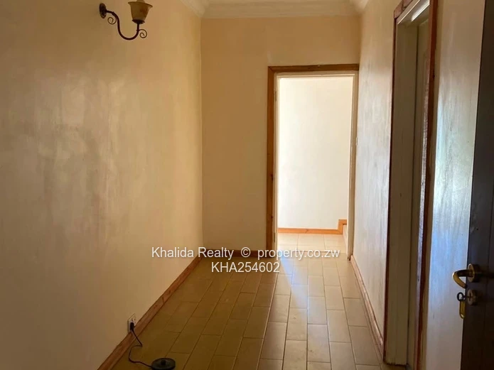 Borrowdale Brooke – Double-Storey House For Sale (Sole Mandate)