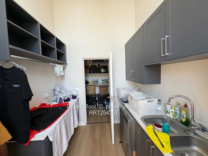 Secure And Spacious Townhouse In Newlands