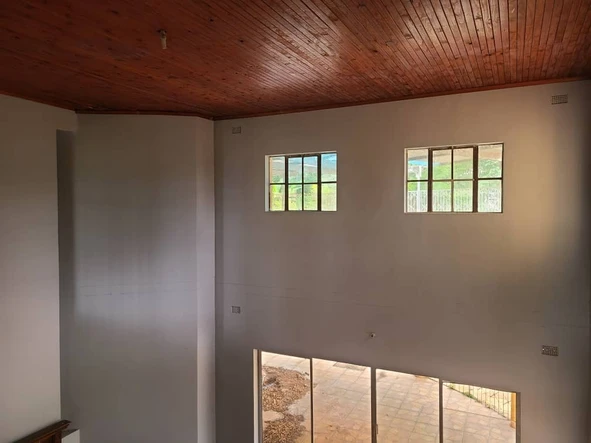 8 Bedroom House