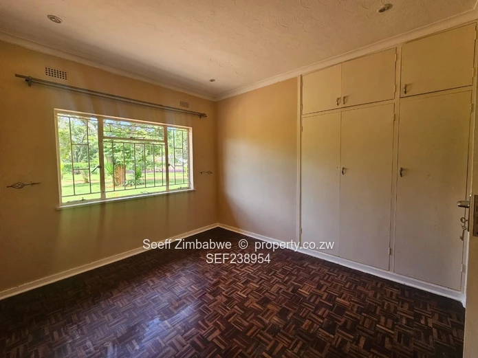 Spacious 4-Bedroom Home in Philadelphia