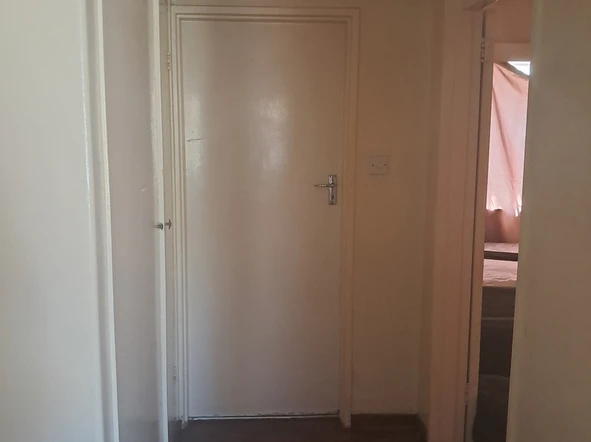 2 Bedroom Garden Flat
