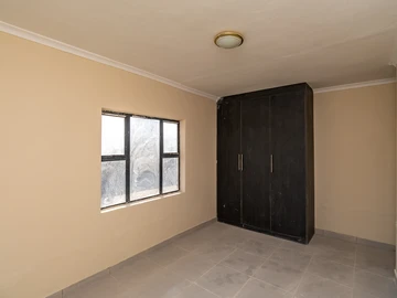 3 Bedroom Garden Flat