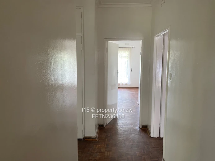 Discover this spectacular and cosy home for an intimate family  (Sole Mandate)