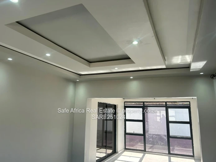 4 BEDROOM HOUSE TO LET | ZIMRE PARK, NEAR MUTARE ROAD - $700pm