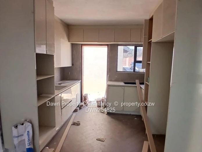 Greendale 3-Bedroom Cluster for Sale – Spacious Living & Prime Investment