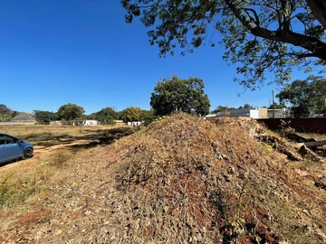 Commercial & Industrial Land