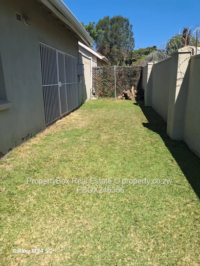 Marlborough Mews Fully furnished 4 bed cluster unit for rent.