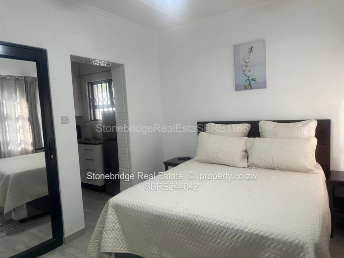 Kumalo Studio apartments to rent- ZITF Accomodation