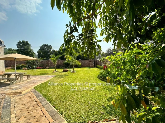 Borrowdale Brooke: 4-Bed Townhouse with Borehole & Lush Garden