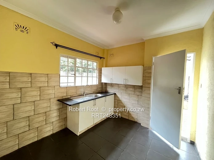 2 bed cottage in Highlands