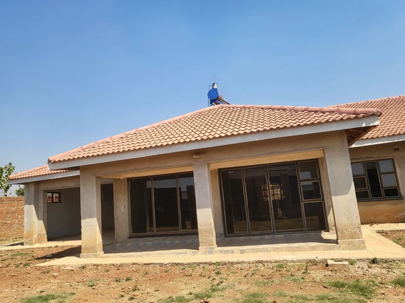 7 Bedroom House