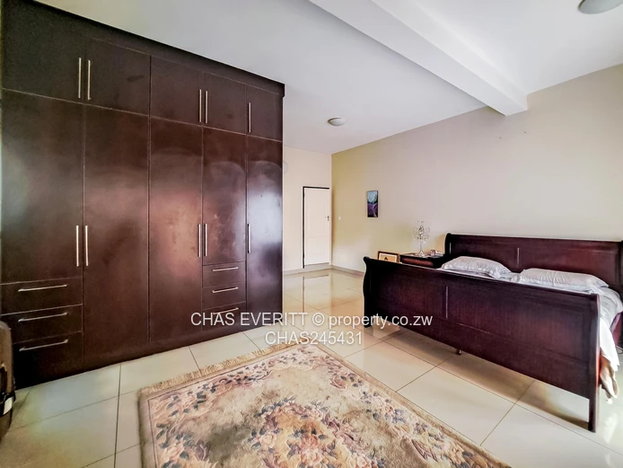 Fully Furnished Six Bedroomed House In Emerald Hill