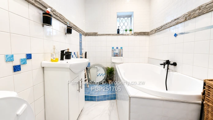 For sale in Ilanda 