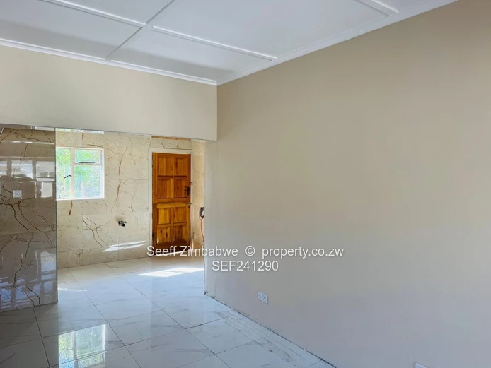 2 Bed Apartment For Sale In Avondale (Sole Mandate)