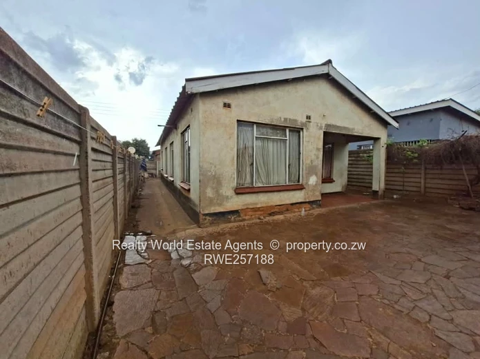 Warren Park House for Sale