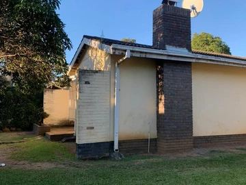 2 Bedroom Garden Flat