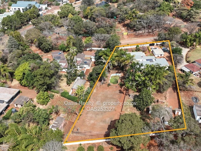 Greystone Park | Substantial One-Acre Family Estate