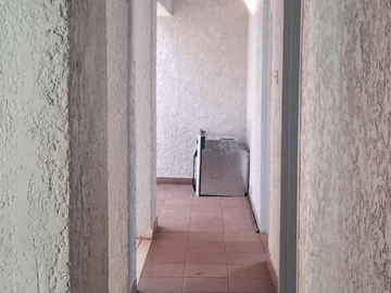 4 Bedroom Flat & Apartment