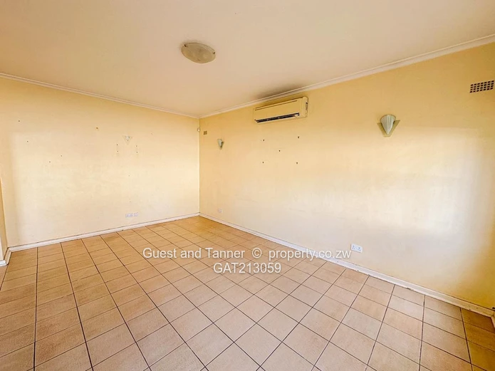 Spacious 4-Bedroom Greendale Apartment for Rent in Greendale