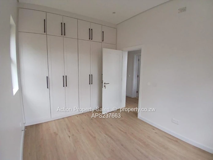 Lovely 3 Bed Family Cluster! 