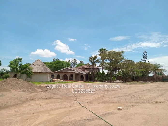 Multi-Purpose Warehouse & Yard at Chikwanha Shopping Centre with Road Frontage 