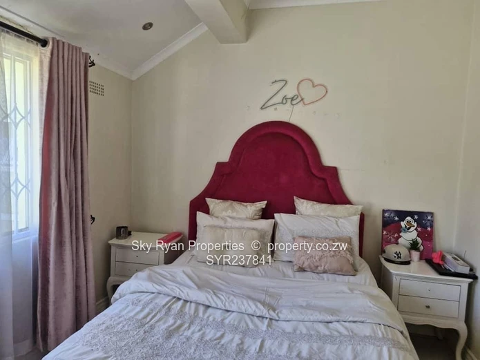 Alex Park Estate House For Sale