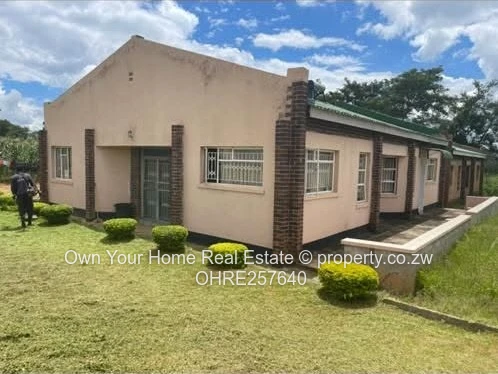 Chinhoyi commercial property for sale 