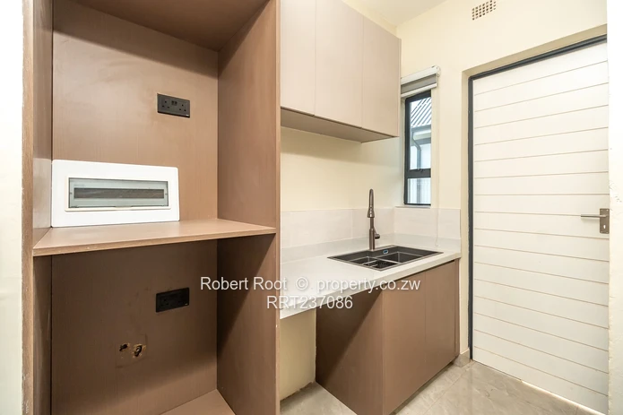 Ultra modern 4 bed family cluster in Fairview Westgate 