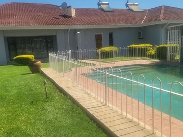 7 Bedroom House