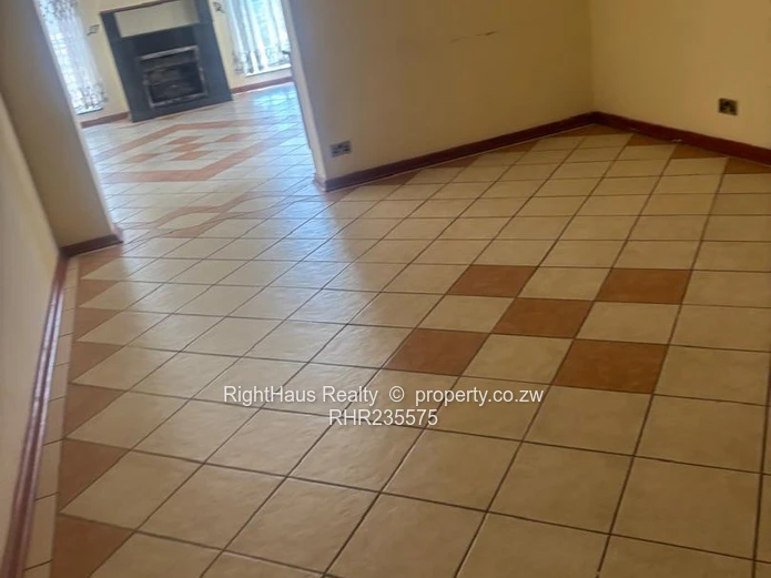 Ambassadorial/ Executive 9 Beds House To Rent