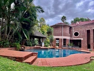 6 Bedroom House