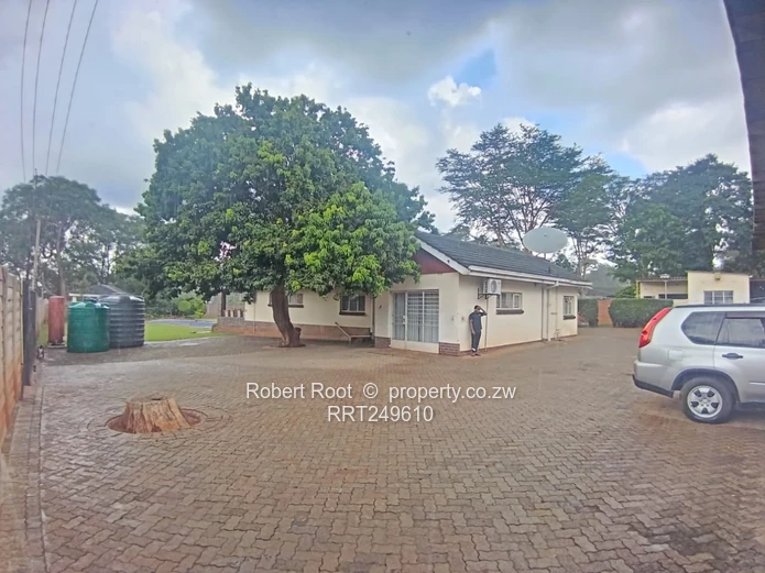 4 Bed House For Sale in Avondale 