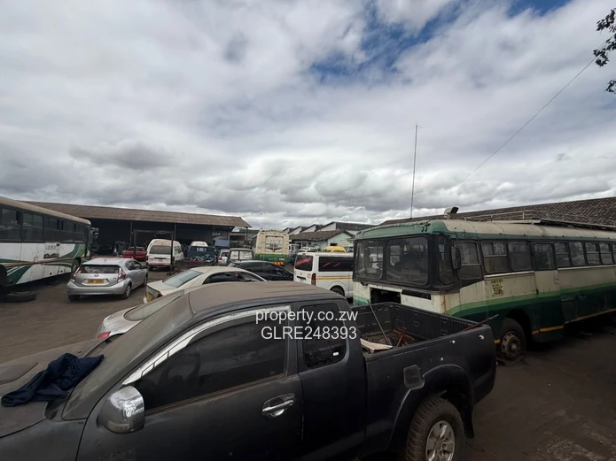 Willowvale Vehicle Depot: 2,780m² Yard + 500m² Workshop For Sale