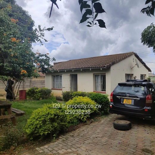 Msasa park House for sale