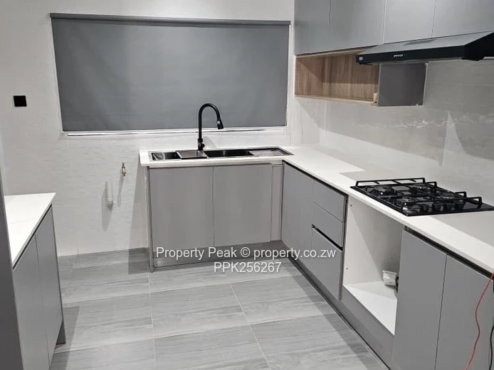 Modern 2 X 3 beds, 2 bathrooms Apartments for Rental, Borehole & Solar