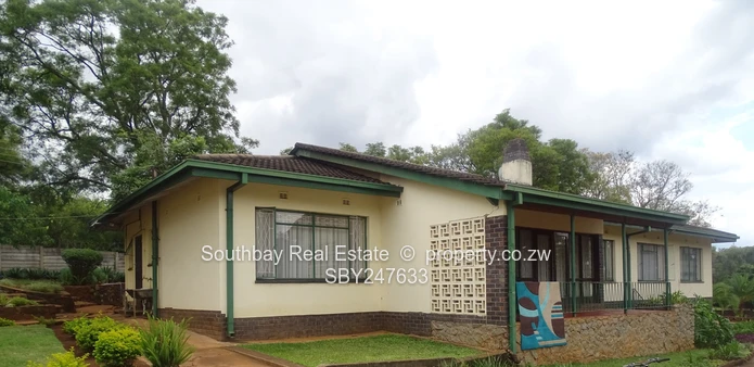 Greystone Park House to let (Sole Mandate)
