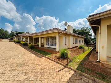 4 Bedroom Garden Flat