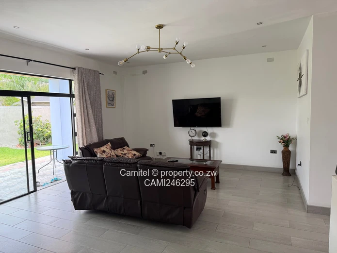 Modern 3-Bed Townhouse with Borehole in Greendale North, Harare North