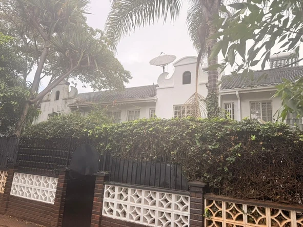 2 Bedroom Garden Flat